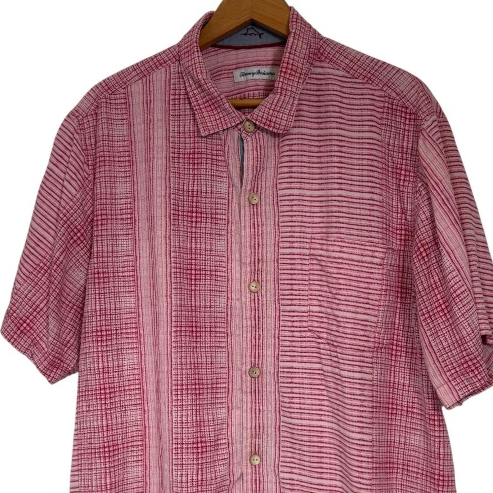 Tommy Bahama Mens XL Pink Red Textured Stripe 100% Silk Short Sleeve Shirt
